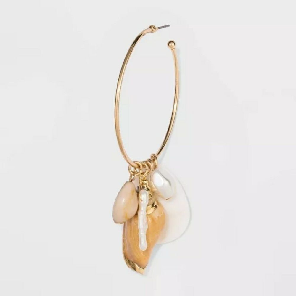 Gold Shell Hoop Earrings New - Picture 3 of 4